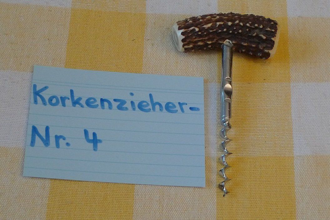 Apribottiglie & Tappi per chiusura: Korkenzieher-Nr.4 – Usato da Bern venduto da bn1640