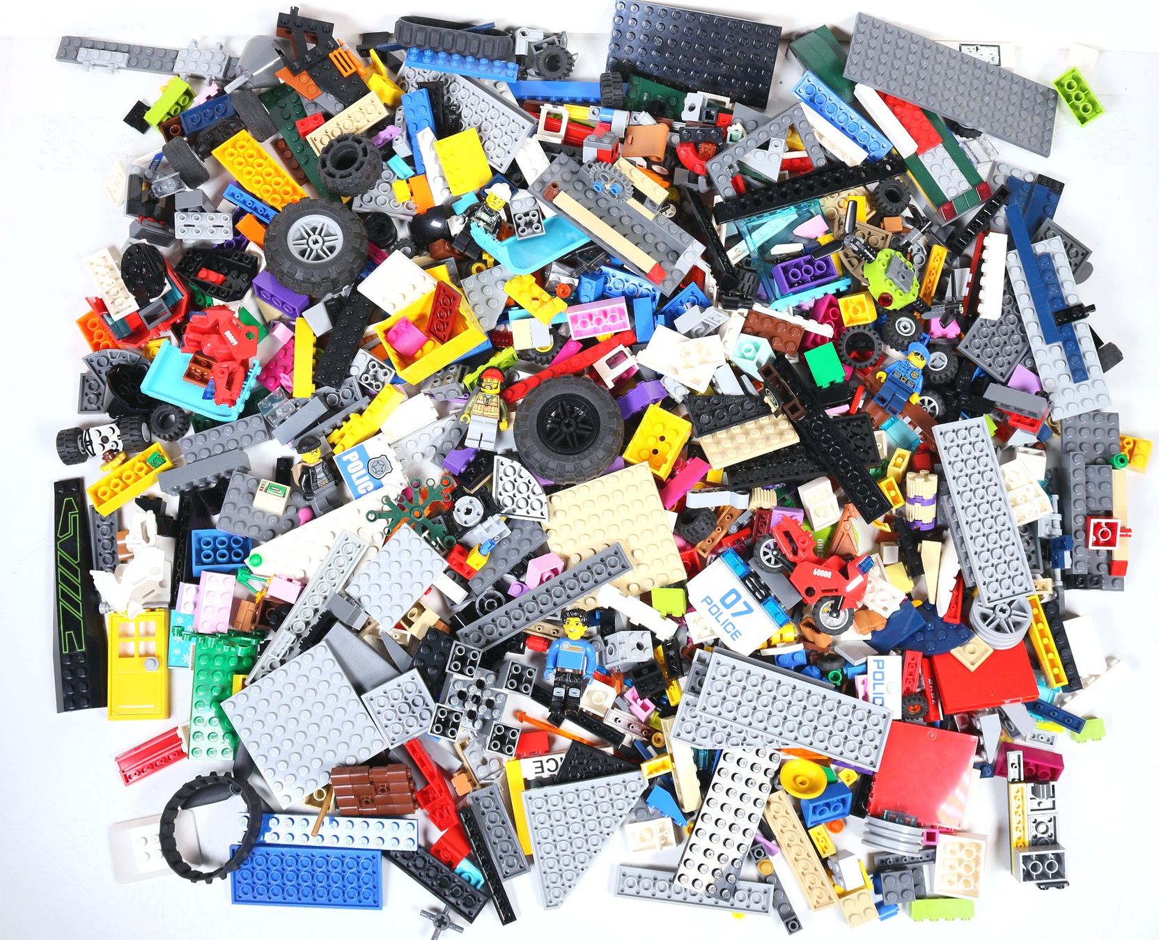 Lego Baukästen: 1.5 kg. Legoteile mit Minifiguren – Gebraucht aus Hettlingen von Scholi99