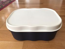 Tupperware,   grosser Behälter
