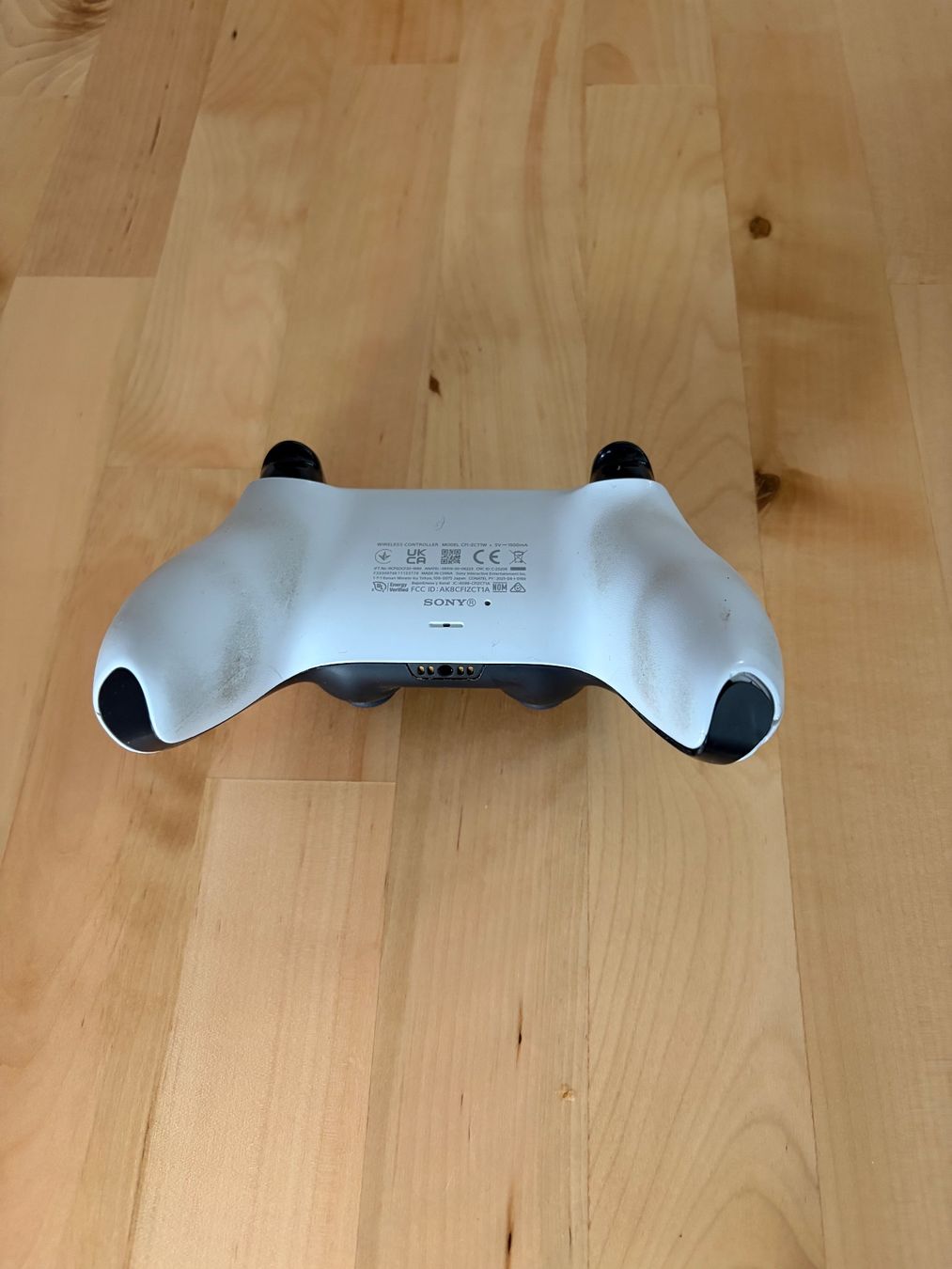 Sony Console: PS5 Disc Version – Usato da St. Gallen venduto da car_nd7b 4