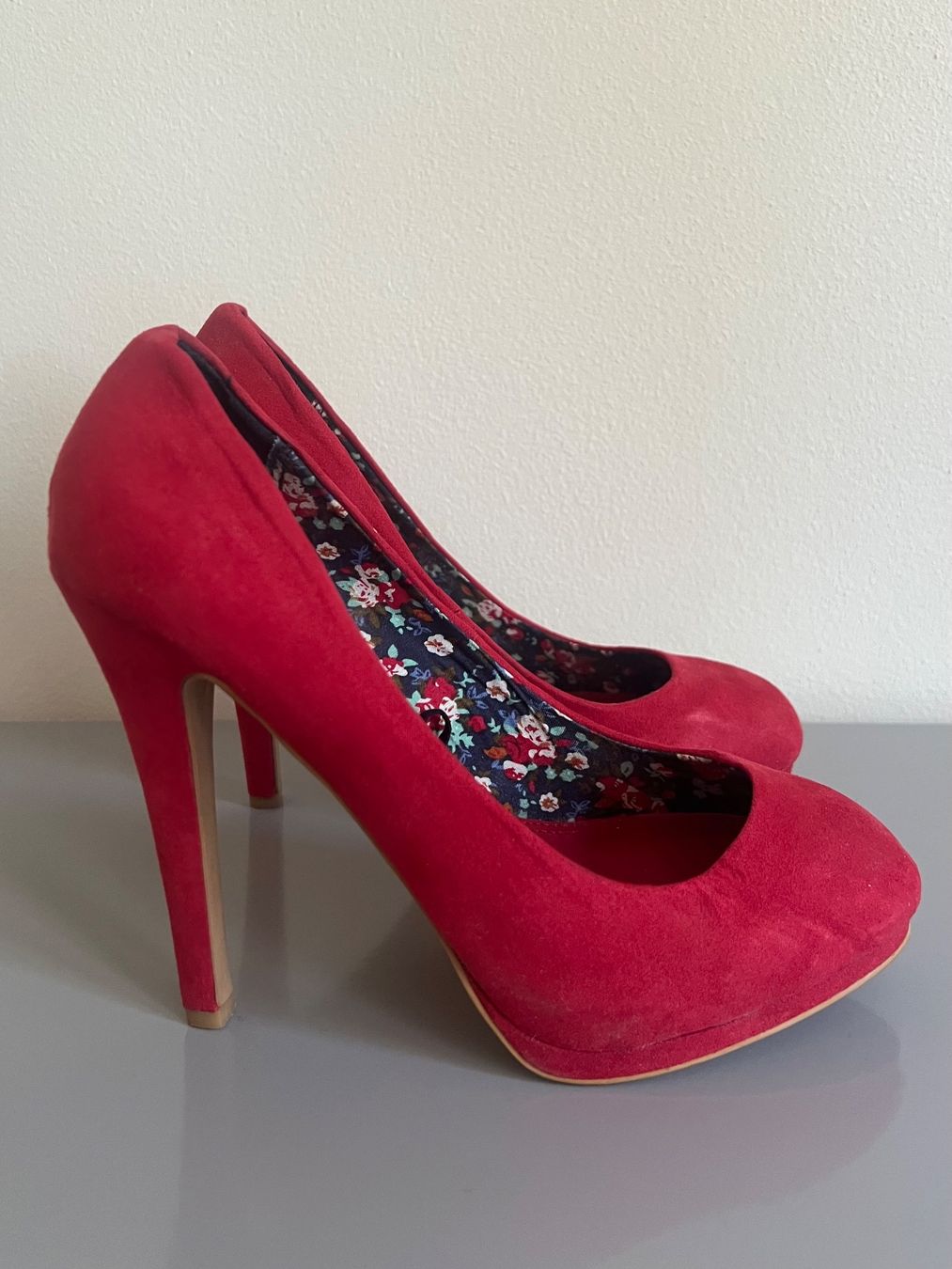 Zara Chaussures femmes: Red High Heels (38) – D'occasion à Zürich par Mel_Meli 2