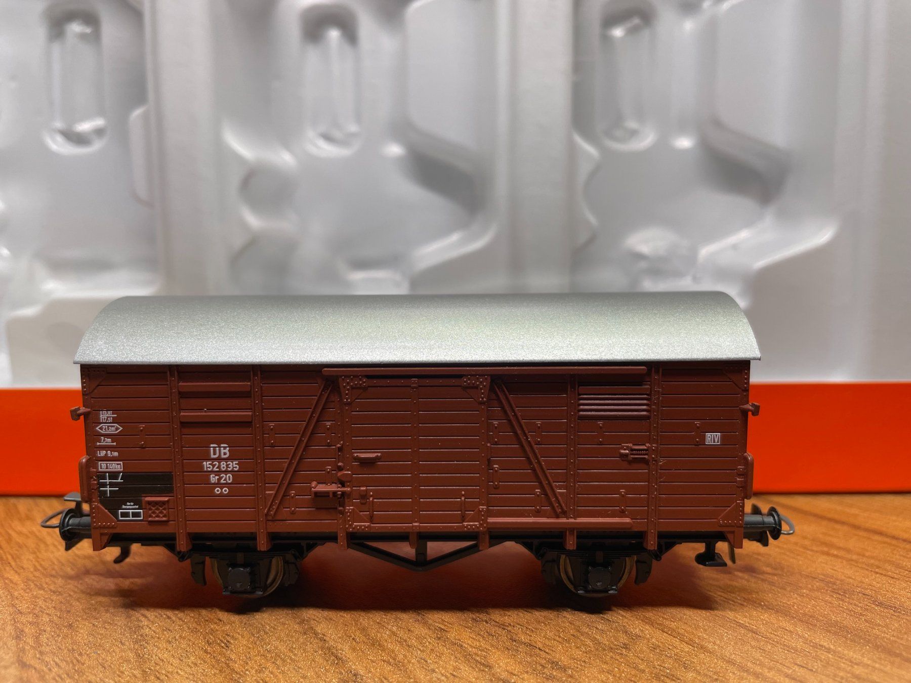 Roco Modellini di ferrovie: Roco Güterwagen Set mit 3 Stk. Güterwagen – Usato da Villmergen venduto da Mfritz 2