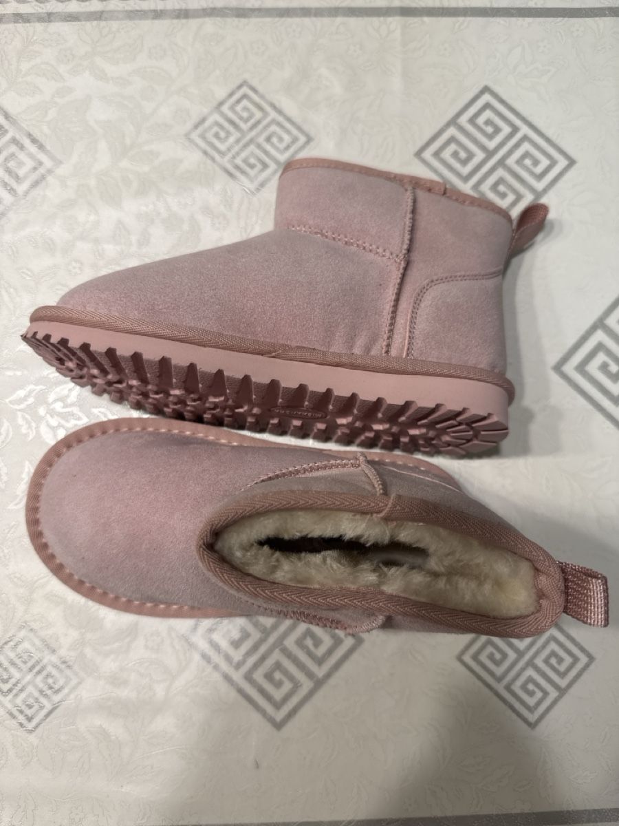Scarpe per ragazzi: Kinderstiefel – Nuovo (secondo la descrizione) da Liestal venduto da Flomisemko