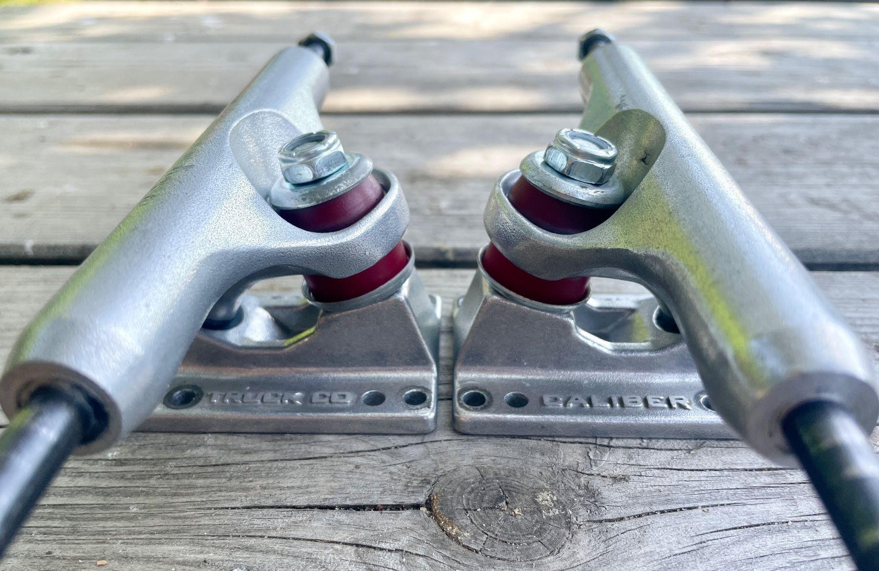Skateboards: Trucks Caliber Standard Raw 9" – D'occasion à Romanel-s-Lausanne par Maina5 2