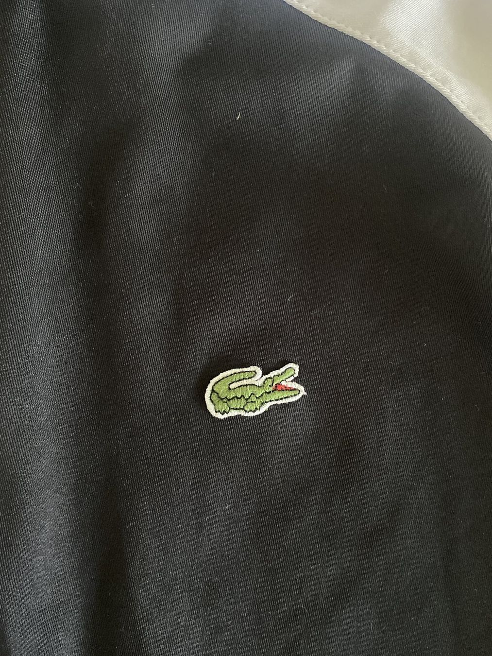 Lacoste Jacken: Lacoste Vintage Trackjacket Black – Gebraucht aus Wald ZH von Drue36sechs 2