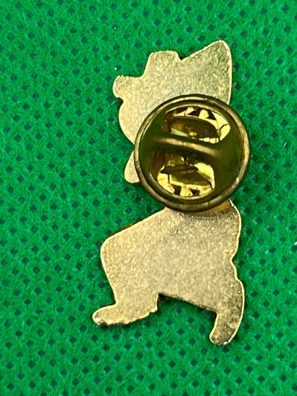Spille & Fermagli: Globi Pin – Usato da Uetendorf venduto da Florabella01 1