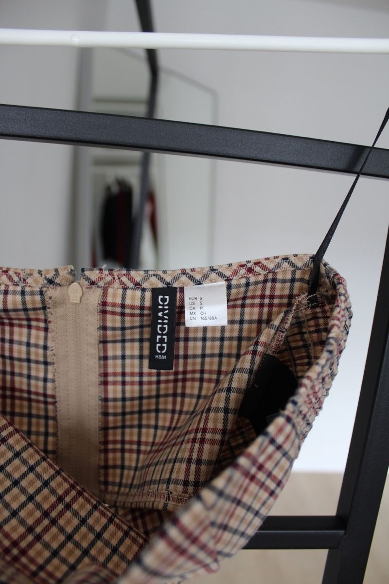 H&M Top: Kariertes Crop Top – Nuovo (secondo la descrizione) da Neerach venduto da irasan 2