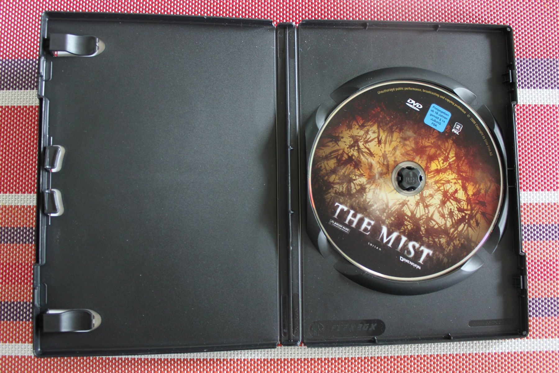 Alle DVDs: The Mist d | DVD | ( 1749) – Gebraucht aus Geroldswil von Schlumpfine1973 1