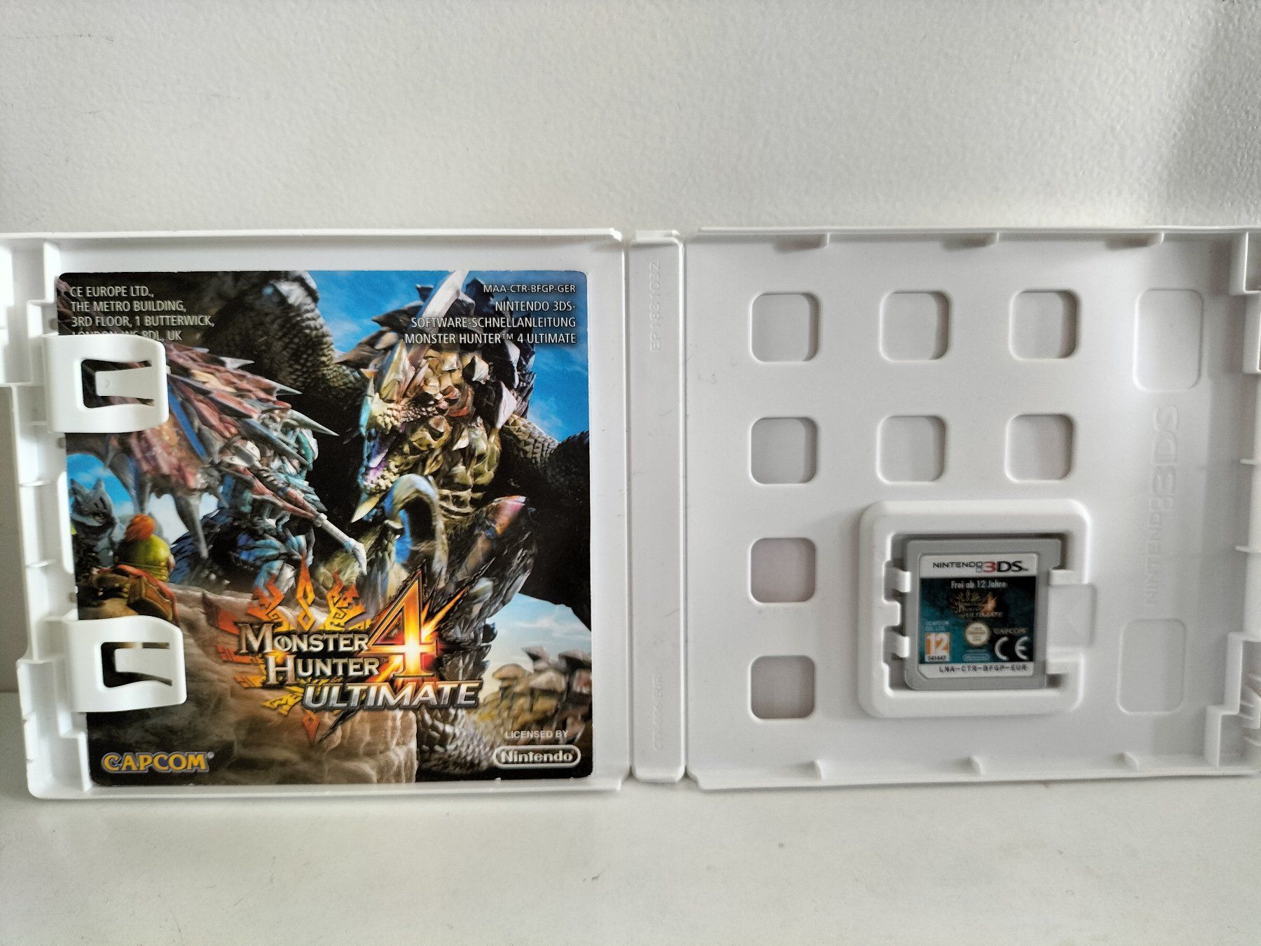 Spiele: Monster Hunter 4 Ultimate  (3DS) – Gebraucht aus Nürensdorf von  2