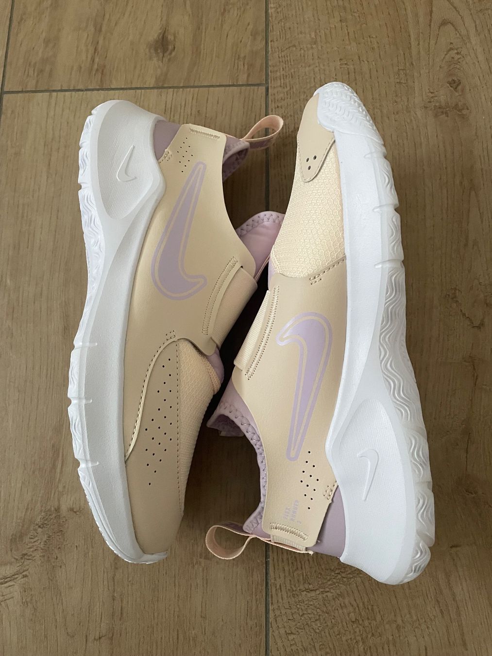Nike Schuhe für Mädchen: Nike Flex Runner Gr. 39 NEU – Neu (gemäss Beschreibung) aus Waltenschwil von hansnine 4