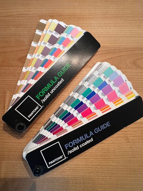 Pantone Formula Guide - Solid coated & uncoated (Gebraucht) in Benglen ...