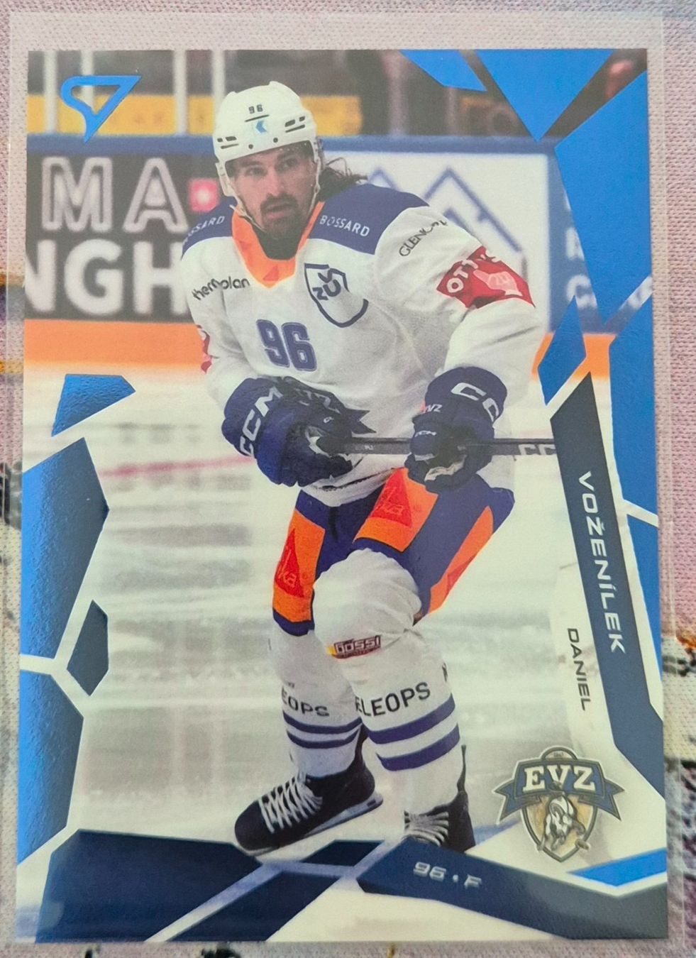 Sportzoo Carte collezionabili: Daniel Vozenilek Base Blue EV Zug 106 – Nuovo (secondo la descrizione) da Biel/Bienne venduto da raphdu