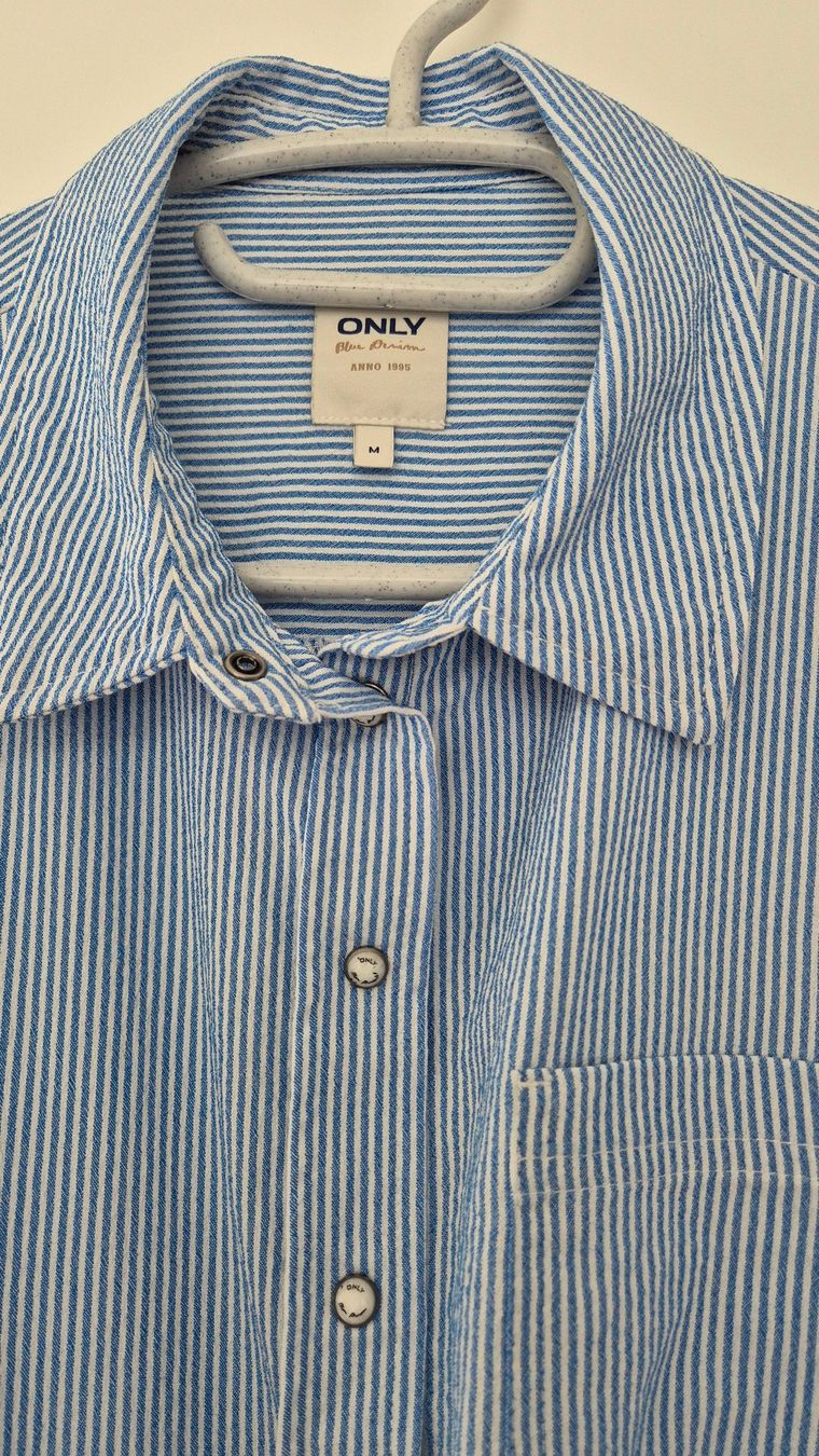 Only Camicette: ONLY Streifenbluse, blau/weiss, M – Usato da Münchenstein venduto da Trinity 1