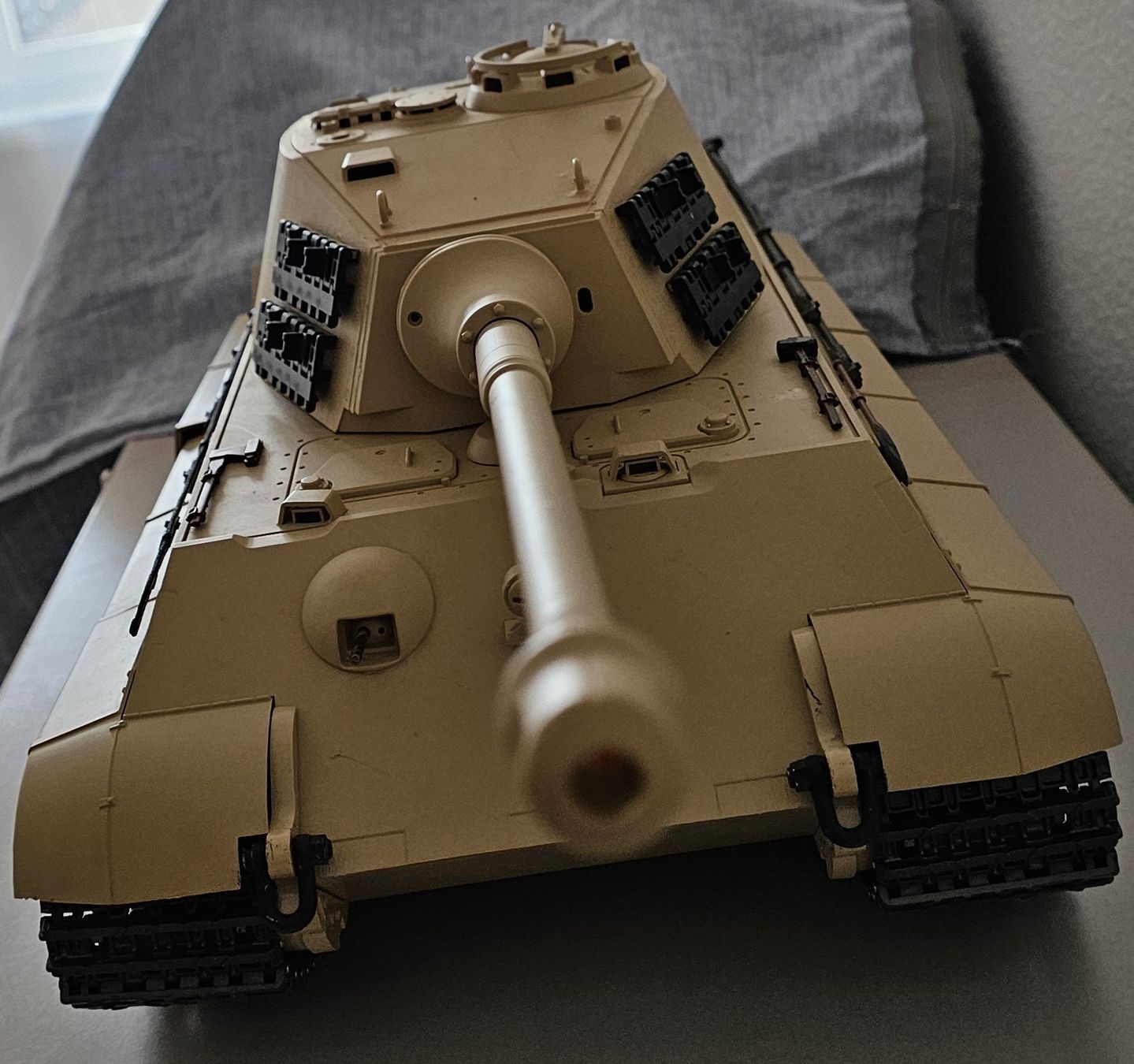 Tamiya Modellismo RC: WK2   Panzer  - Königstiger - – Usato da Rotkreuz venduto da kse_kn7b 2