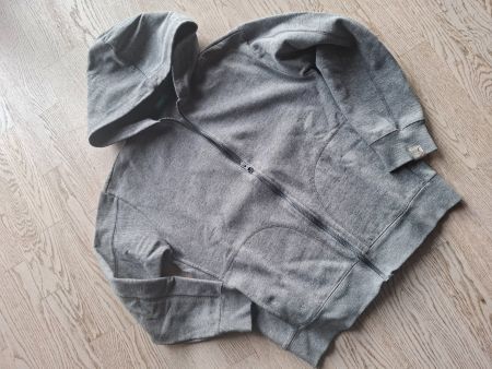 Benetton Hoodie Jacke, 11-12 Jahre
