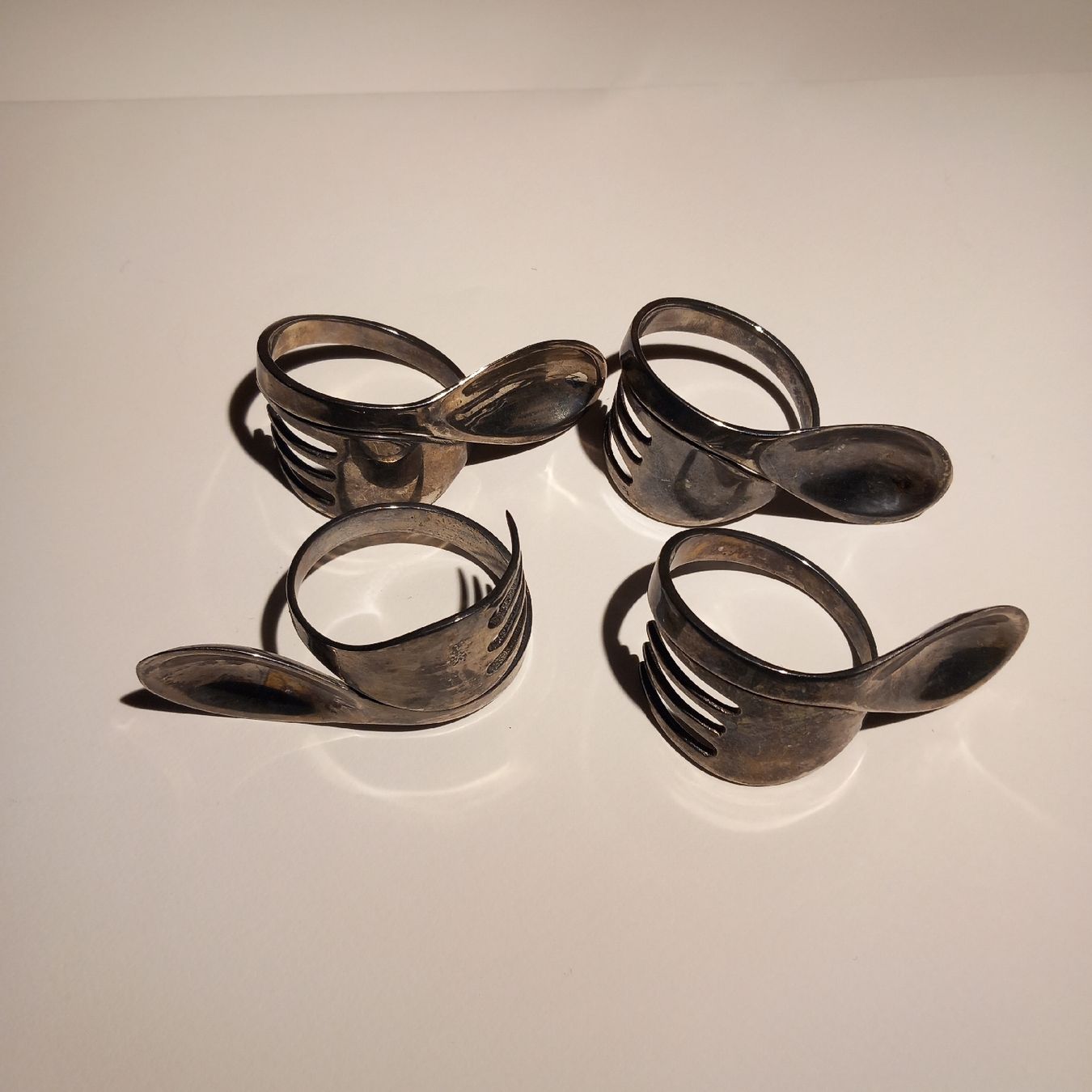 Altro in Decorazioni & Accessori: Serviettenringe, 4 Stk Originelle Vintage – Usato da Ebnat-Kappel venduto da blazzi