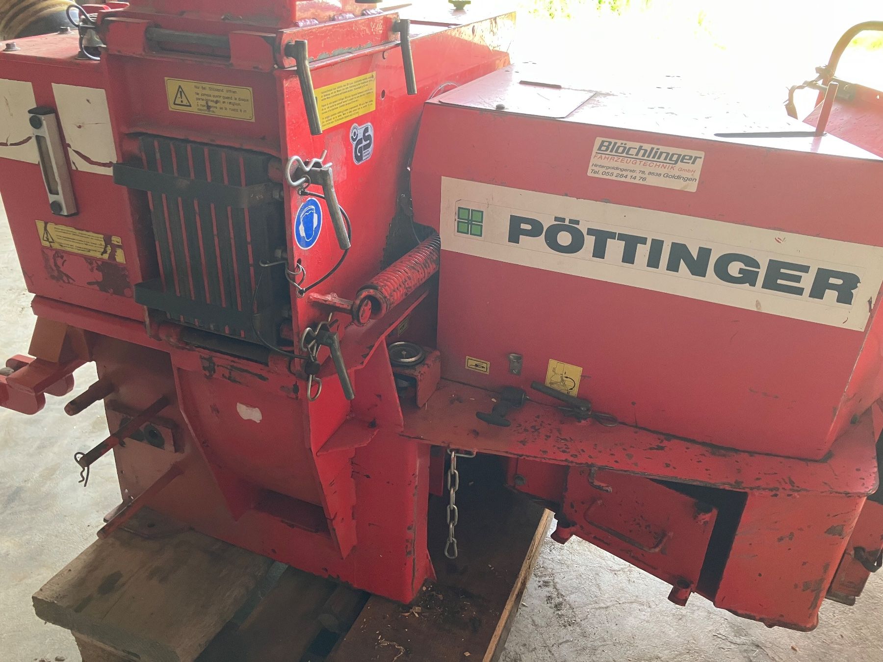 Pöttinger Déchiqueteuse: Holzhacker – D'occasion à Eggiwil par Patrol89 2