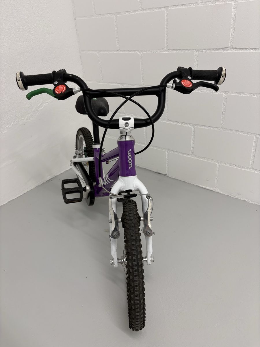 Woom Vélos: Woom 2 Kindervelo – D'occasion à Schwarzenburg par Zbinden133 2