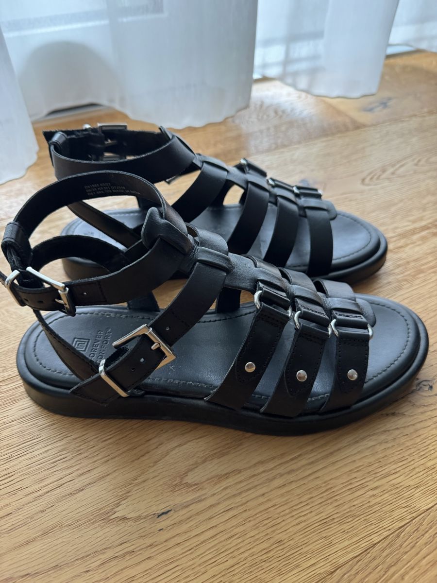 Scarpe da donna: Ledersandalen, Grösse 39 – Nuovo (secondo la descrizione) da Flüeli-Ranft venduto da Mari_Posa22 1