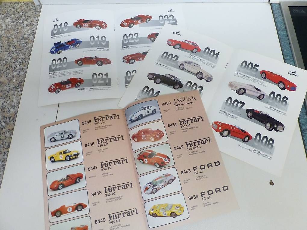 Documenti: Art Model Kataloge Ferrari Modellhefte – Usato da Reinach BL venduto da claubar 2