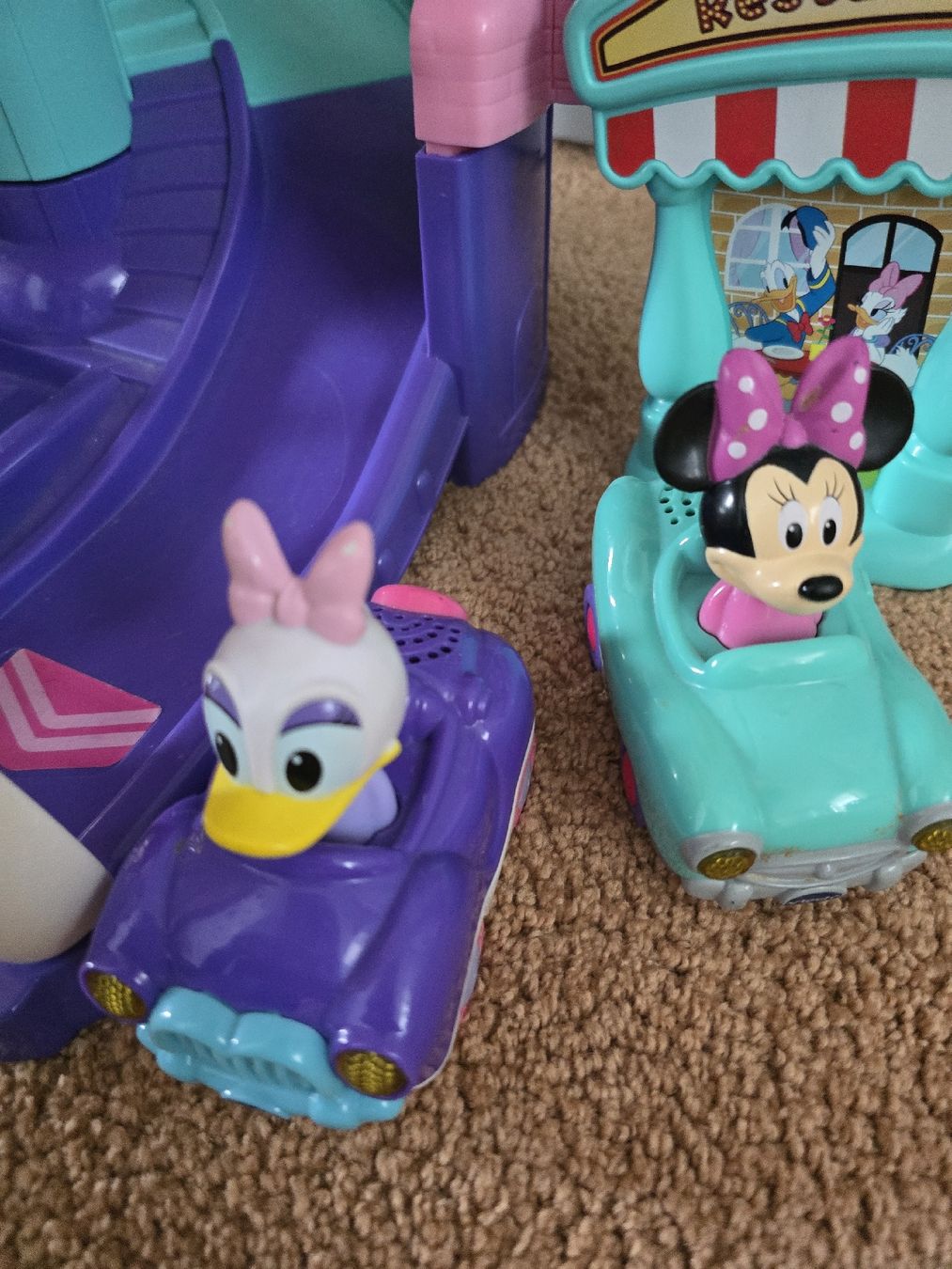 Vtech Giocattoli: Vtech Einkaufsabenteuer Tut Tut Minnie Maus – Usato da Unterentfelden venduto da Panda-87 1