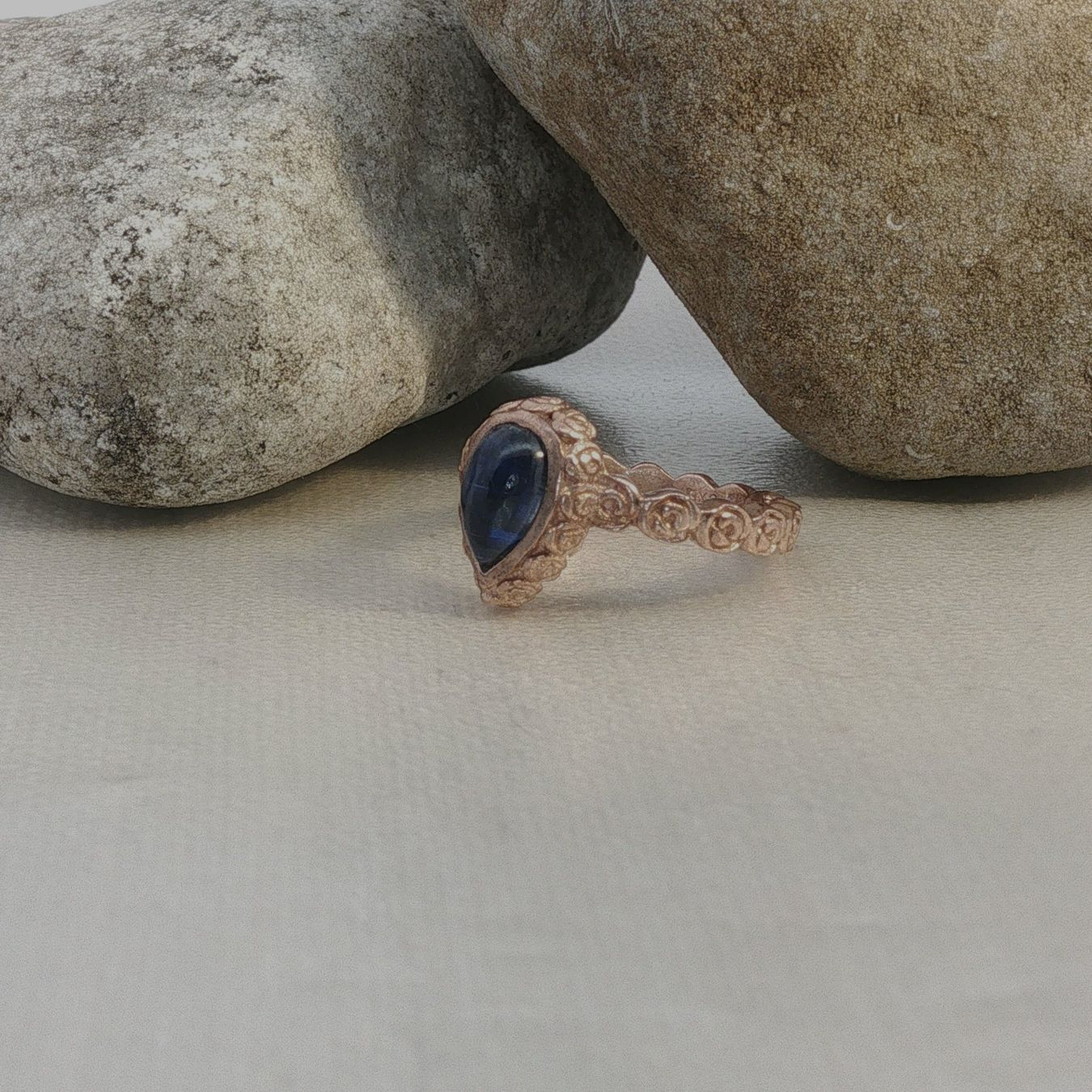 Olga Ribler Bagues: Iolith Ring Silber filigran elegant Grösse 48 – Neuf (Voir description) à Luzern par Schmuckoutlet 1