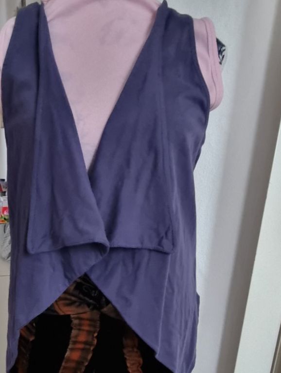 Gilets & Westen: Gilet, Weste neu,  Gr. M – Neu und originalverpackt aus geroldswil von Gumball1 1