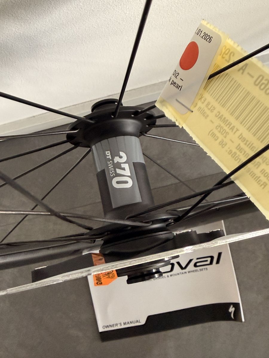 Specialized Pezzi di ricambio: Roue vélo Roval Rapide C38 disque, neuve! – Nuovo e nell'imballaggio originale da Genève venduto da jnn_dwf5 2