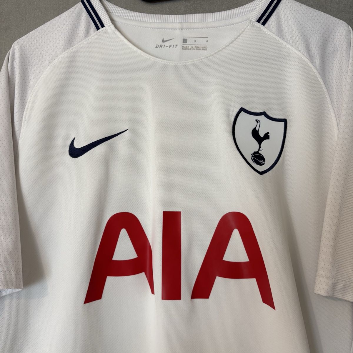 Nike Canottiere & Pantaloni: Tottenham Hotspurs Trikot Son Nike – Usato da Winterthur venduto da LaBodega 1