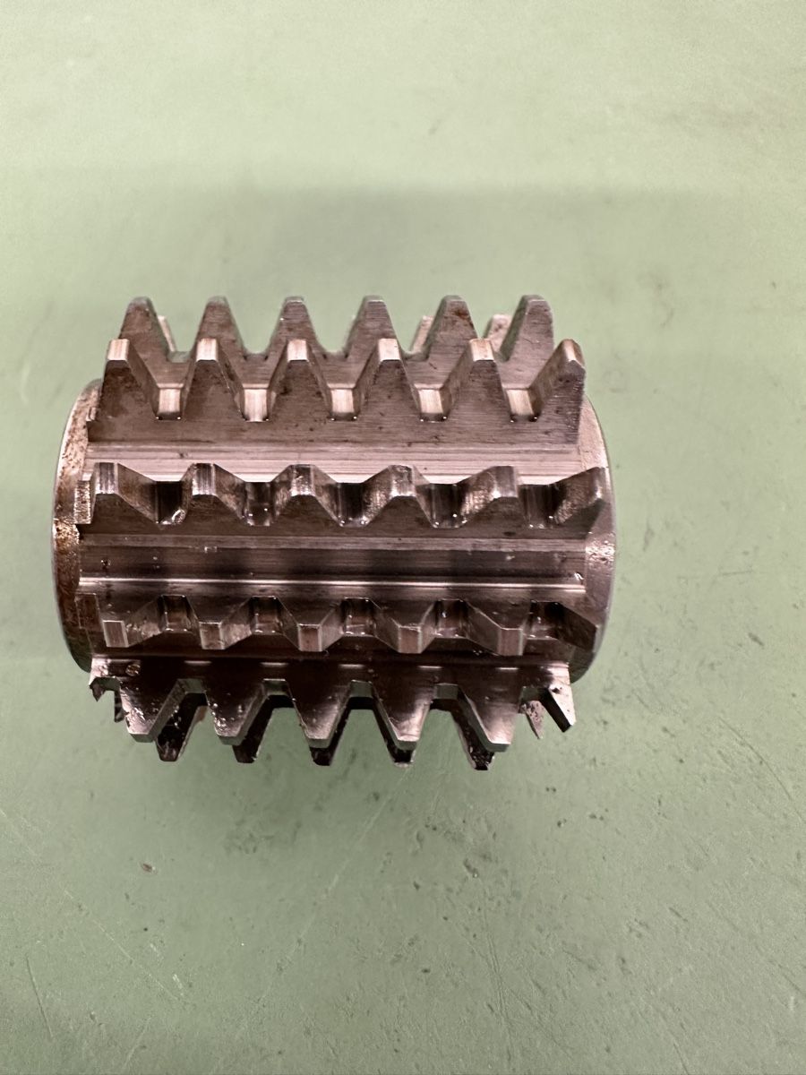 Tutti gli attrezzi: Gear cutting tool modul M2  HSS – Usato da Aarberg venduto da SNMachines 4