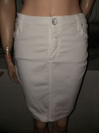 Jupe / Rock CLOSED  Taille / Grosse 25 .....