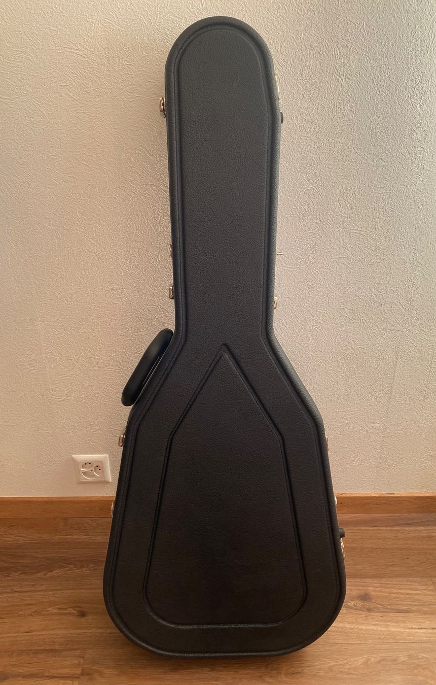 Musikinstrumente: Hiscox OM Case – Neu und originalverpackt aus Beckenried von and_b729