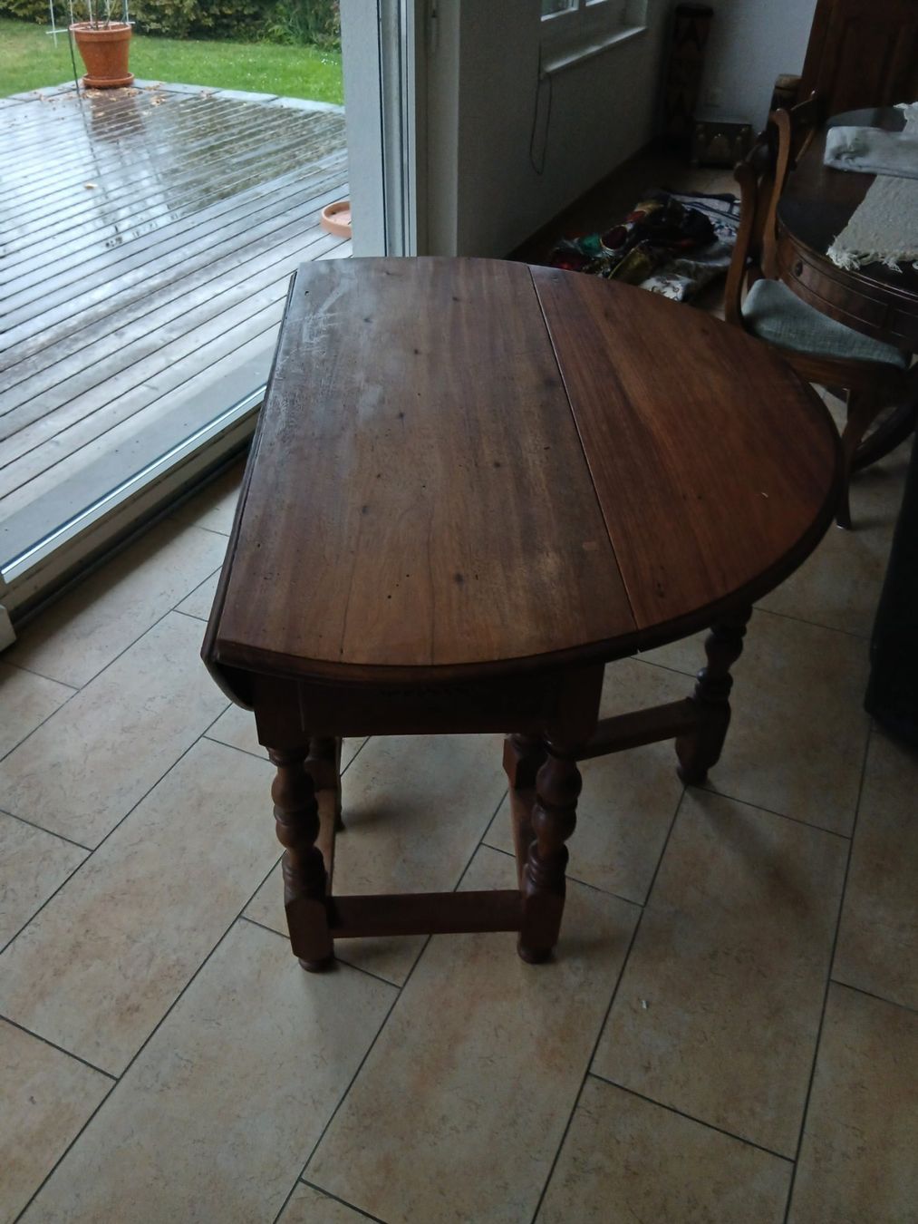 Tavoli: Table ancienne en bois avec abattants – Usato da Lüscherz venduto da Tulipe1 1