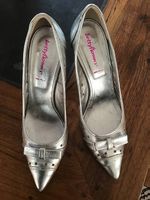 Escarpins argentés à talons, taille 39