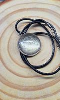 Halskette mit Cabochon Anhänger gold schimmer Neu