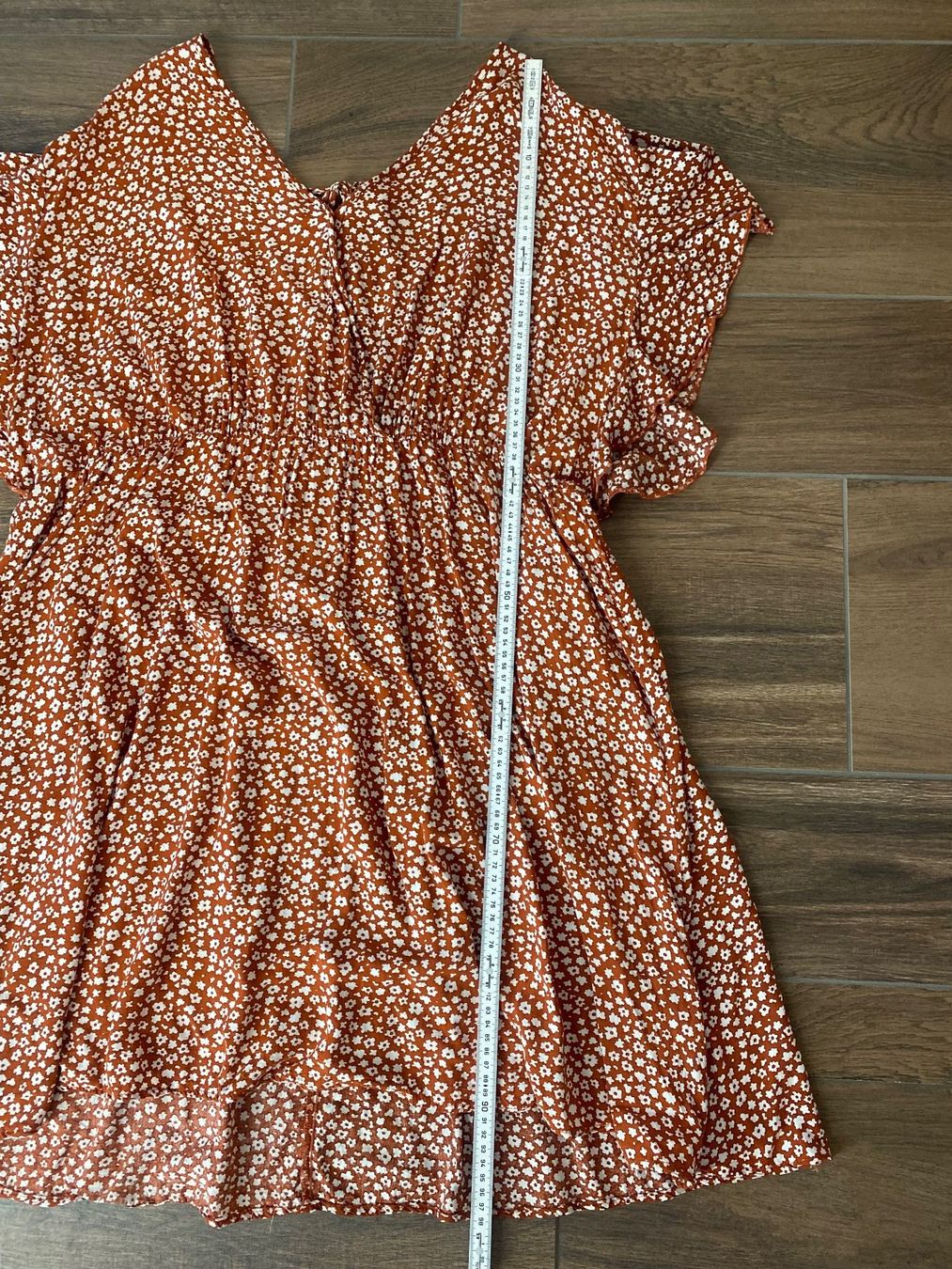 Shein Robes: Kleid leicht mit Blumenmuster Gr. 5XL / Gr. 48 – D'occasion à Pratteln par a23_j2gs 5