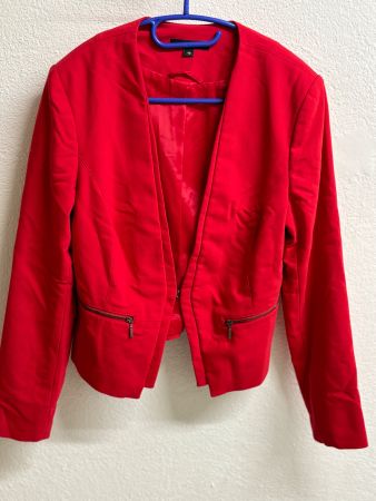 Damen  Kurzblazer  Rot  comma,   Gr 42 ---(N)