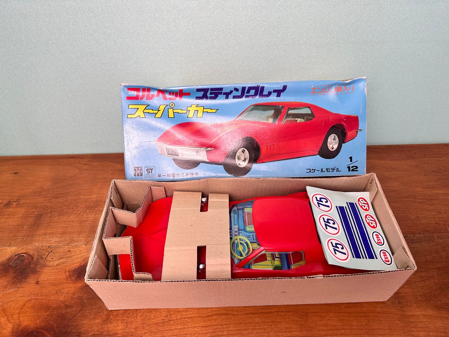 Chevrolet Automobili: Chevrolet Corvette Stingray , 30cm , Batterie , ELDON Japan – Usato da Seuzach venduto da Jage 5