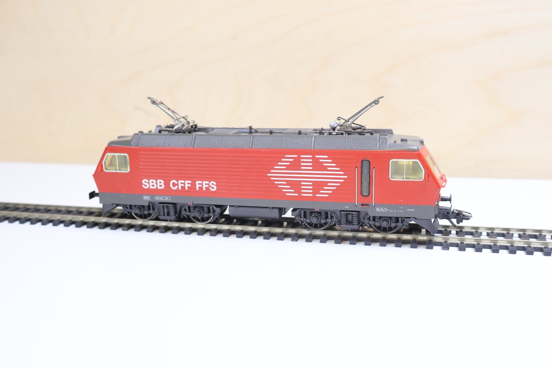 Märklin Modellini di ferrovie: Märklin Digital - SBB Re 4/4 E-Lok - H0 – Usato da Winterthur venduto da Monstera 2