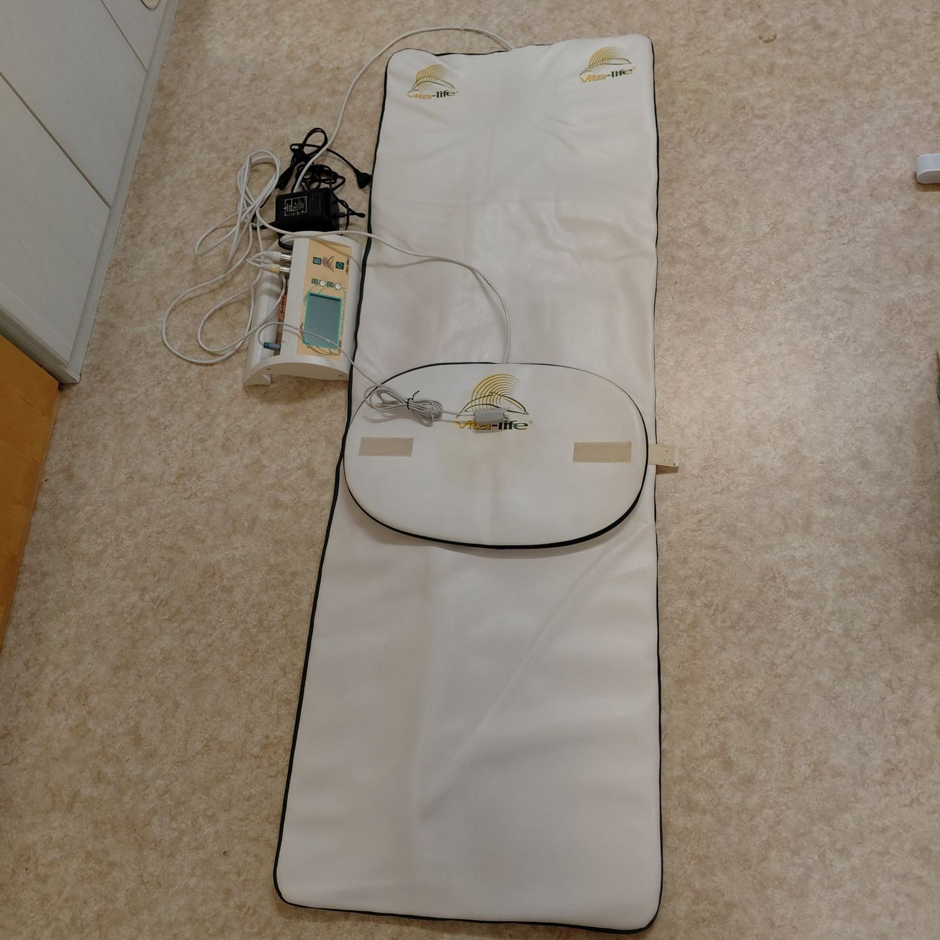 Attrezzature mediche: Vita Life Magnetfeldsystem Matte – Usato da Balgach venduto da Soniaz