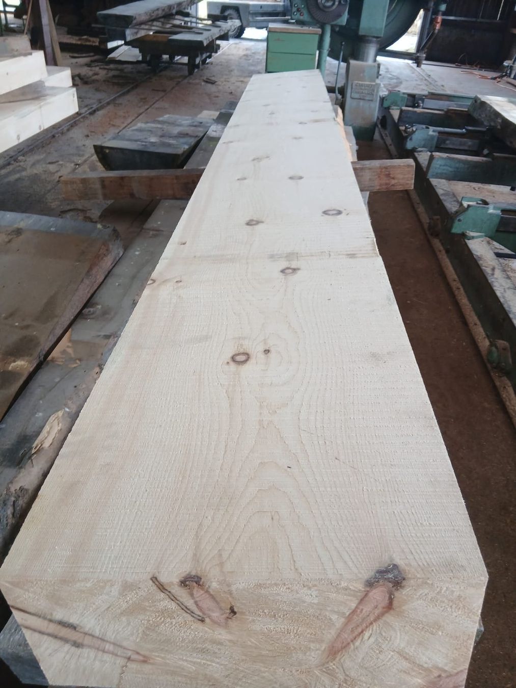 Articoli in legno: Arve Holz Balken Nr. 5 – Nuovo (secondo la descrizione) da Hasle LU venduto da Arag08 1