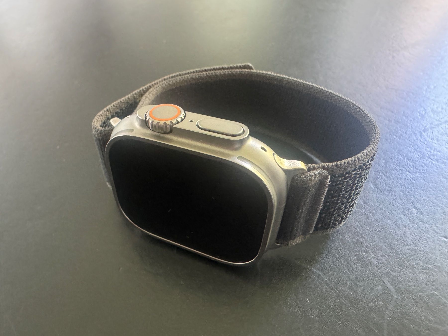 Apple Bracciali & Braccialetti: Apple Trail Loop Armband • 44/45/49 mm • schwarz – Usato da Bern venduto da SMNSCHTZ