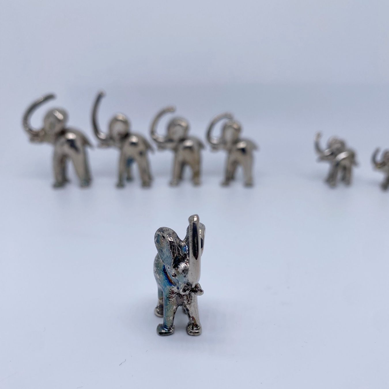 Statuette: Sammlung von 7 Elefantenfiguren, versilbert, Vintage – Usato da Ronco sopra Ascona venduto da liz_dbg6 2