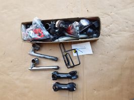 Konvolut Veloteile Lenkervorbau Halter Pedalarme Glocken Bre