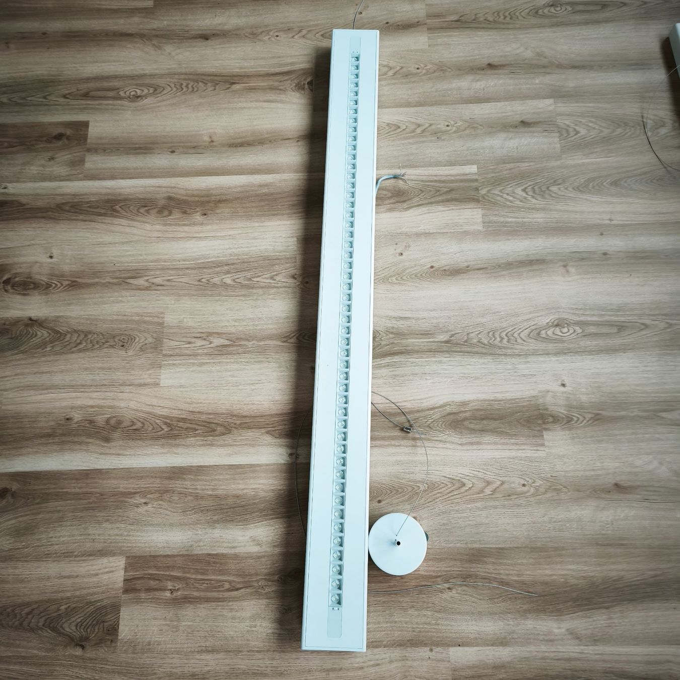 Kronleuchter & Deckenlampen: Decken-Arbeitsleuchte - LED-Pendelleuchte Ledvance Linear – Gebraucht aus Dürnten von dschiniva13 1