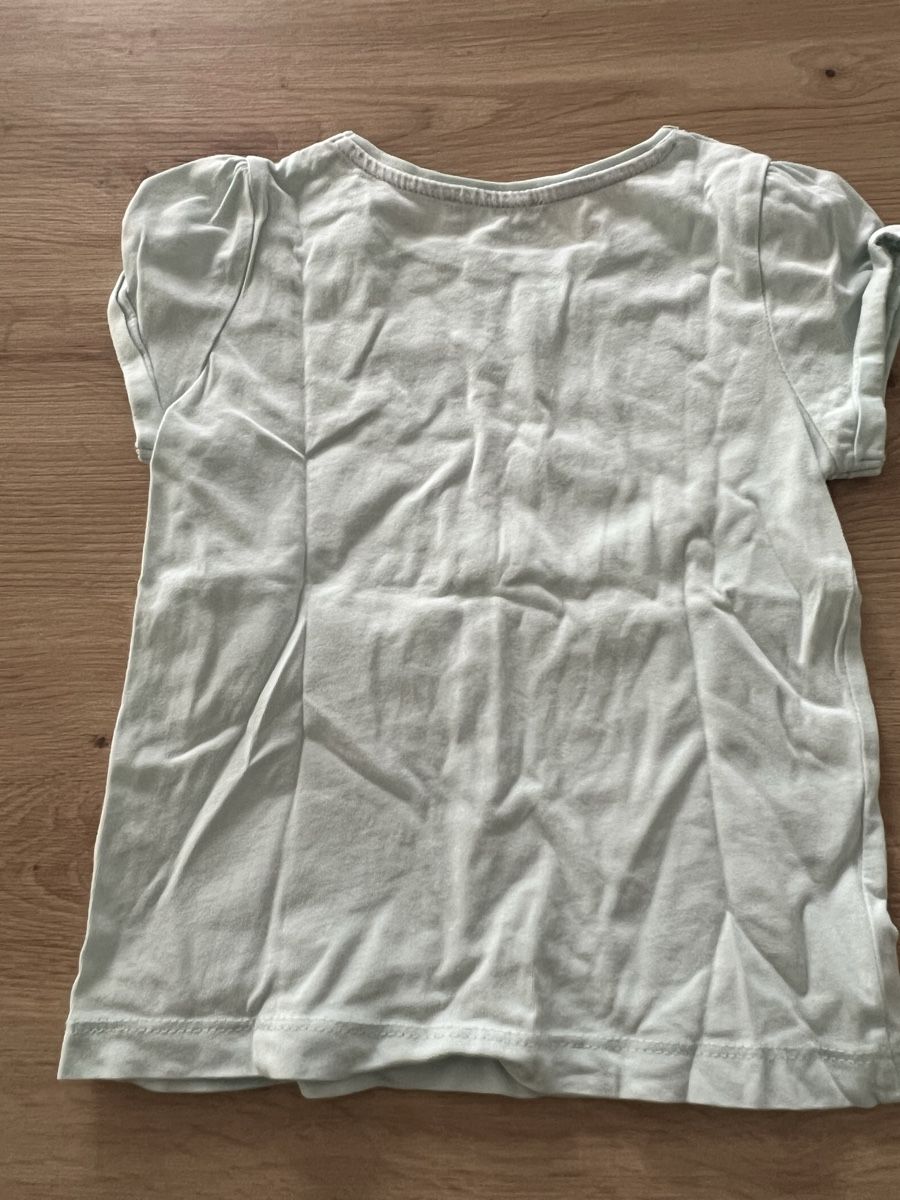 Camicette, T-shirt & Top: T-Shirt, Grösse 104 – Usato da Thun venduto da Siladi 2