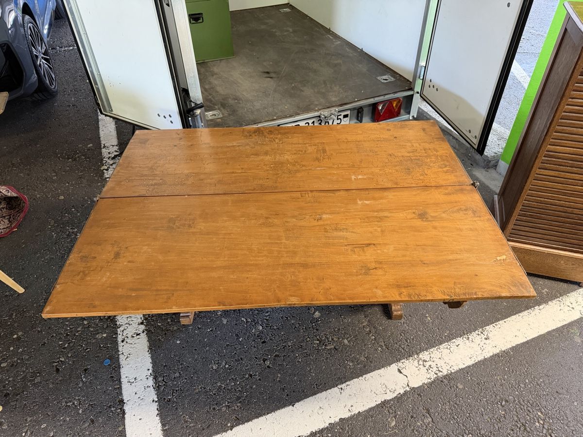 Tables: Antik Bündner Tisch – D'occasion à Domdidier par Watch3210 2