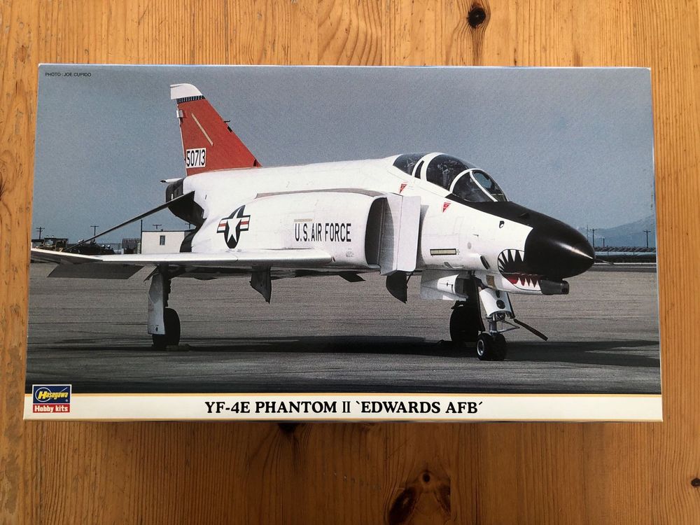 Hasegawa Modellbausatz US Jagdbomber - 1:72 Maßstab Mit 100 Teilen & Decals