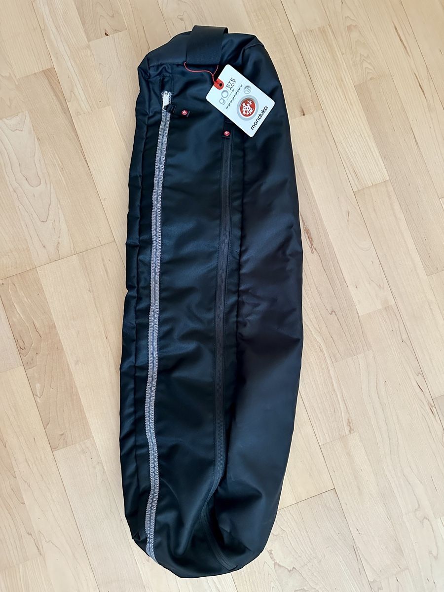 Tappetini fitness: Manduka Go Steady 4.0 Mat Carrier – Nuovo e nell'imballaggio originale da Zürich venduto da aidapo
