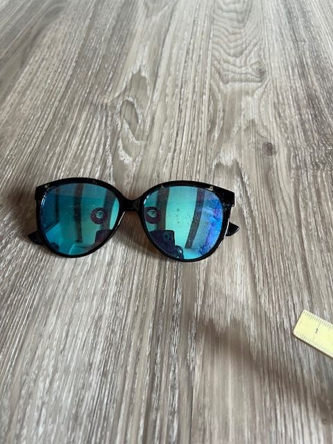 Lunettes & Verres: Sonnenbrille – D'occasion à Neerach par romiping 1
